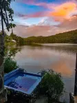 Cabañas Lago Cerro Azul - Lake of Panama - Mountain view