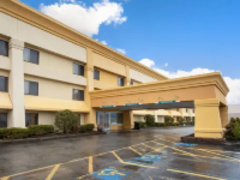 La Quinta Inn by Wyndham Auburn Worcester 우체스터 카운티 호텔