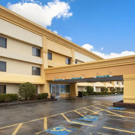 La Quinta Inn by Wyndham Auburn Worcester