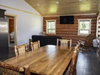 Log Inn Bonners Ferry Hotels in Boundary County