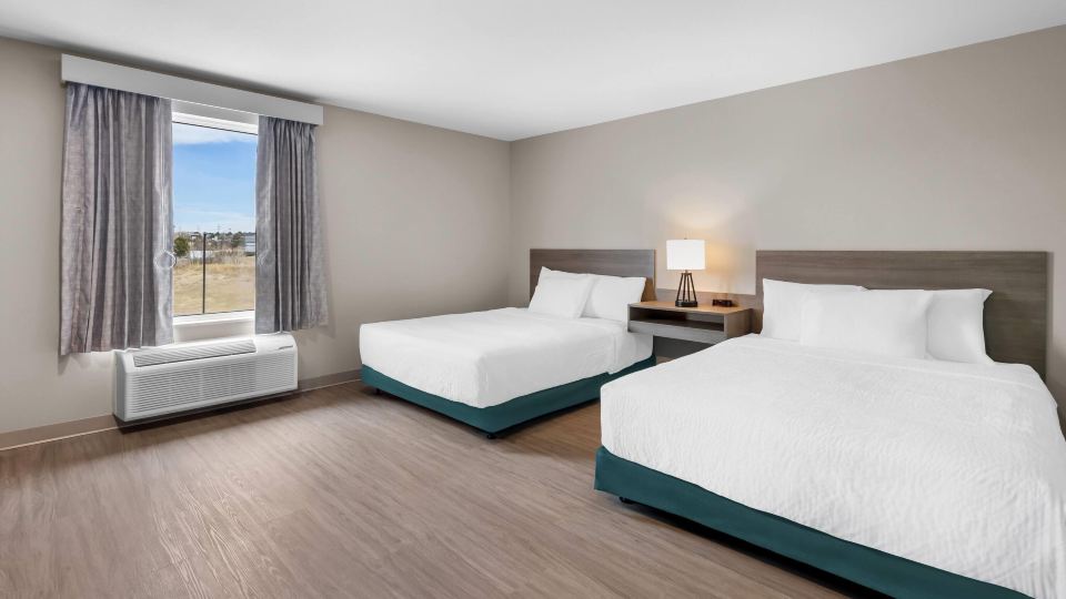 Echo Suites Extended Stay by Wyndham Colorado Springs Airpt