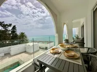 Appartement Serena en bord de mer à Hammamet فنادق في 
