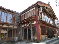 Kanazawaya Ryokan (Sadogashima) Hotels near Ryotsu Port