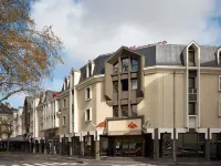 Hôtel Mercure Caen Centre Port de Plaisance カーンのホテル