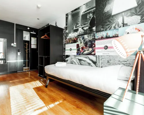 Qbic Amsterdam WTC Hotels near Oud Zuid