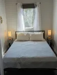 Cozy Cabin in Barss Corner with hot tub. Pet-Friendly!