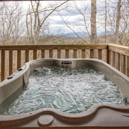 Great View! Pool Table,Hot Tub,Privacy,Fireplace