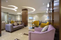 TOPAZ Serviced Apartments