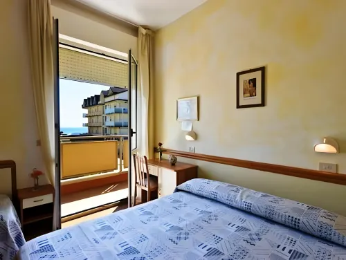 Hotel Losanna Cervia - 3-Star