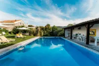 Quinta de S. Miguel 'Casa Da Chaminé - Pools
