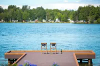 The Lakefront Anchorage - Scenic
