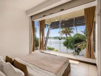 Alaya Stays Glass River 4 BHK Villa Hotels in Alwaye