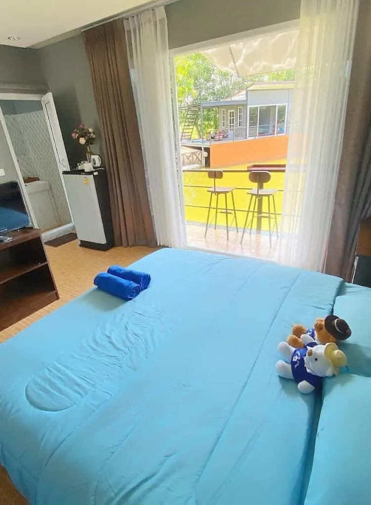 บ้านตาไผ่ - วิวทะเลสาบ