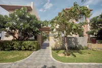 Sunrise Pool Villa Cam Ranh - Villas