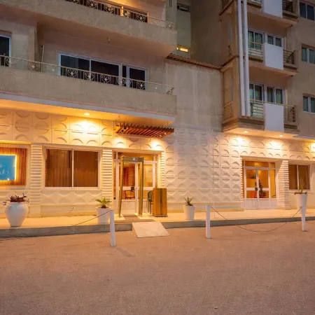 Hapi Hotel