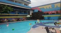 Hotel Mariat Sorong - Pools