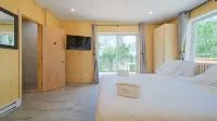 Bel Air Tremblant ANTARCTICA : 1 CHAMBRE, JACUZZI, SAUNA - Chalets