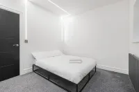 Modern Brixton Flat 2 -  Ferienwohnungen