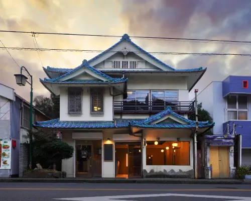Wanderlust Inn Hotel dekat Stasiun Ōfuna