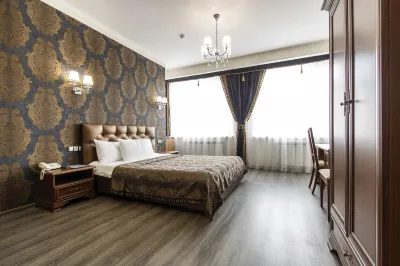 Korona Hotel โรงแรมใกล้ไอซ์ พาเลซ