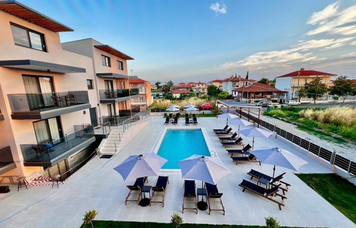 Calma Luxury Suites