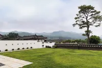 Gyeongju Hwarangroo - Mountain view