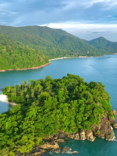 รูปภาพของบีชจังเกิ้ล เกาะช้าง