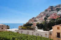 Hotel Bougainville