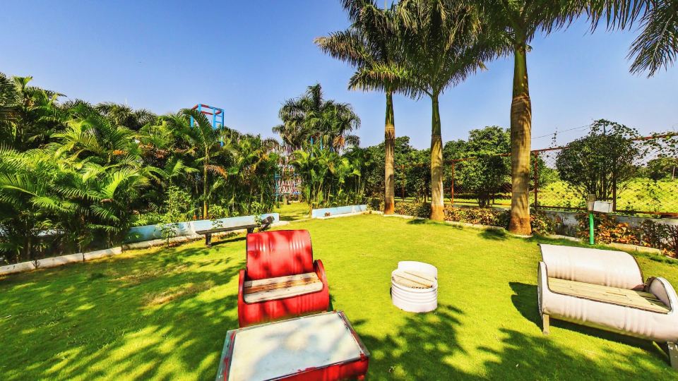 Carina Retreat Resort