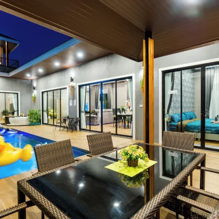 Breeze Casa Private Pool Villas