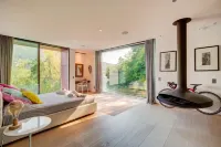 Maison Sur l'Eau