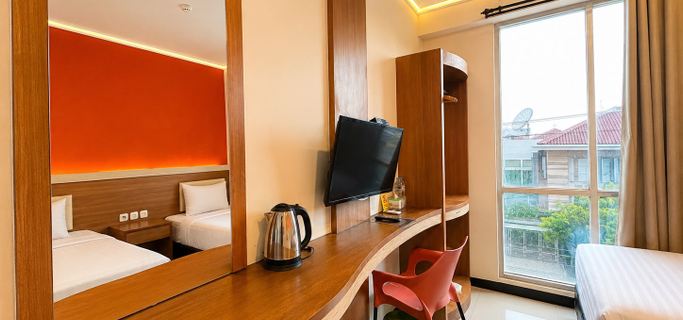 Tab Hotel Hotels in Dukuhpakis