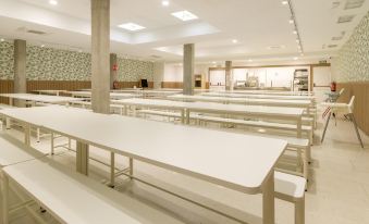 Hostal Welcome - Housity