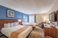 Holiday Lodge Hotel and Conference Center - 3-Star
