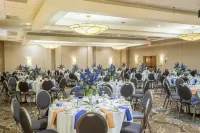 DoubleTree by Hilton Hotel Oak Ridge-Knoxville - parking