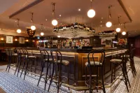 The Coat and Bear - bar