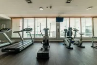 Courtyard Warsaw Airport - gimnasio