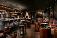Grand Bohemian Lodge Greenville, Autograph Collection - bar