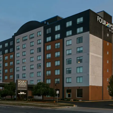 Four Points by Sheraton Toronto Mississauga
