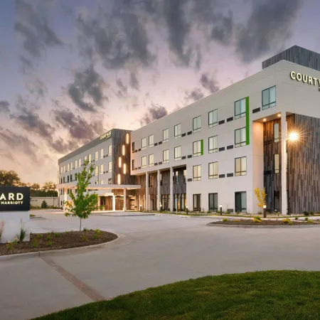 Courtyard Ames Ξενοδοχεία στην πόλη Ames