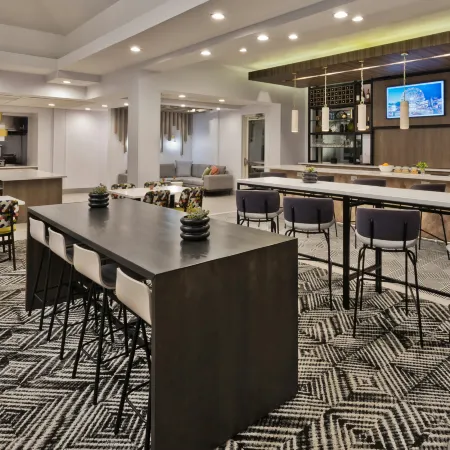 Hilton Garden Inn Birmingham/Lakeshore Drive
