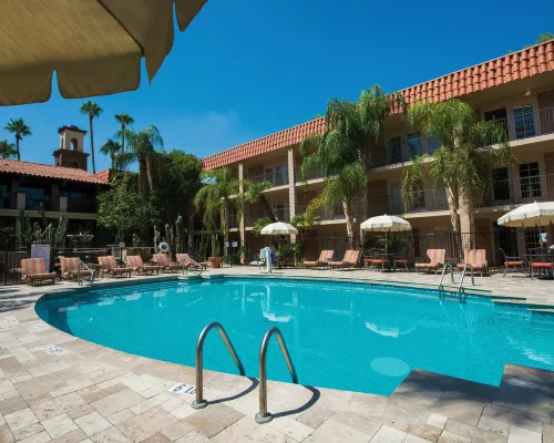 DoubleTree Suites by Hilton Tucson - Williams Center Hotels near Tucson Botanical Gardens