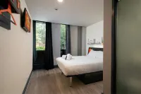 easyHotel Oxford - Pet friendly