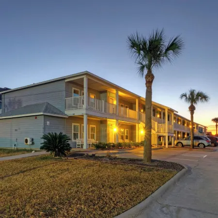 The Costa Bahia Condos by AvantStay