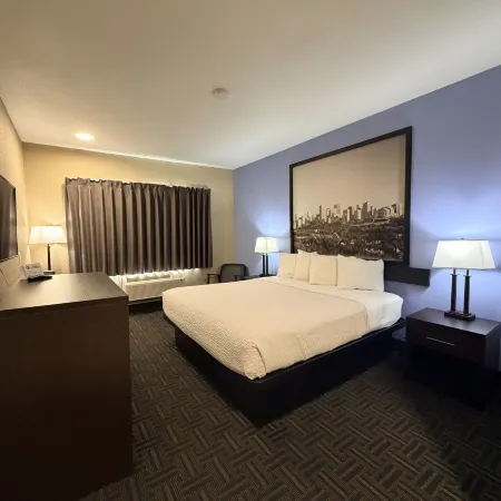 Super 8 by Wyndham Edmonton/West