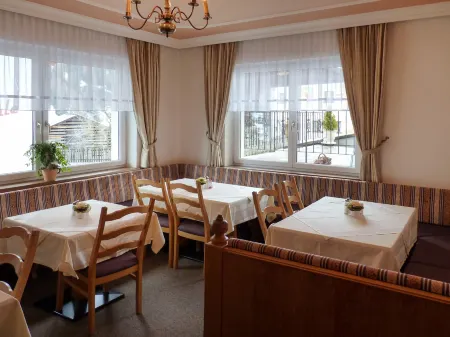 Apart Garni Niederhof