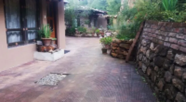 Jambayang Resort โรงแรมใน