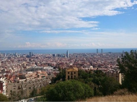 Gaudint Barcelona Suites