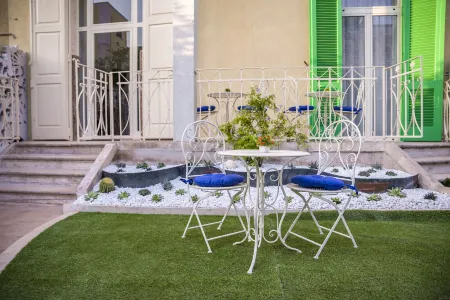 Porto di Mare Exclusive Room "Scirocco room" Отели рядом с достопримечательностью «Piazza Vittorio Emanuele II»