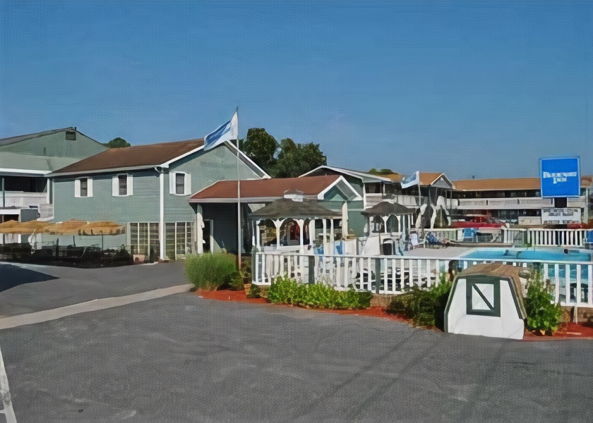 Atlantic Shores Inn and Suites